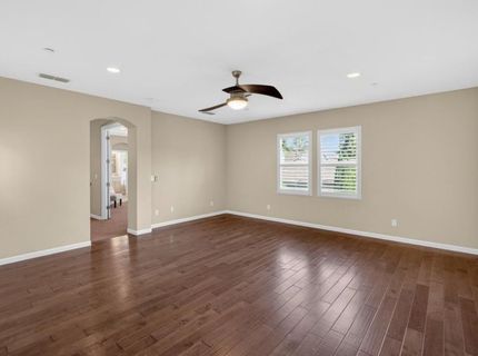 8073 Lido Isle Ln, Sacramento, CA 95831 Photo