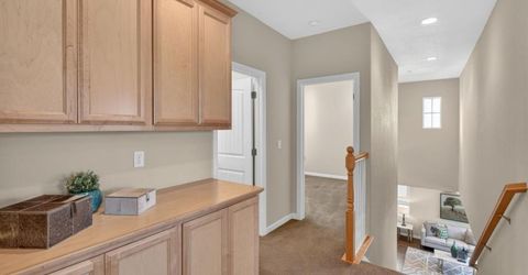 8073 Lido Isle Ln, Sacramento, CA 95831 Photo