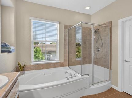 8073 Lido Isle Ln, Sacramento, CA 95831 Photo