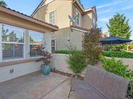 8073 Lido Isle Ln, Sacramento, CA 95831 Photo