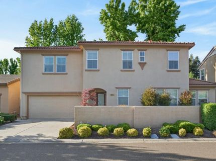 8073 Lido Isle Ln, Sacramento, CA 95831 Photo