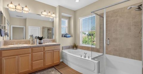 8073 Lido Isle Ln, Sacramento, CA 95831 Photo