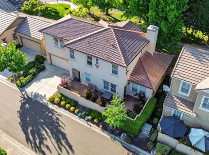 8073 Lido Isle Ln, Sacramento, CA 95831 Photo