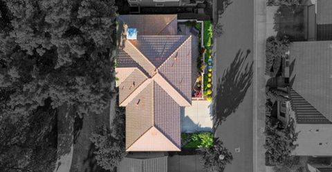 8073 Lido Isle Ln, Sacramento, CA 95831 Photo