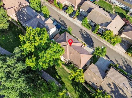 8073 Lido Isle Ln, Sacramento, CA 95831 Photo