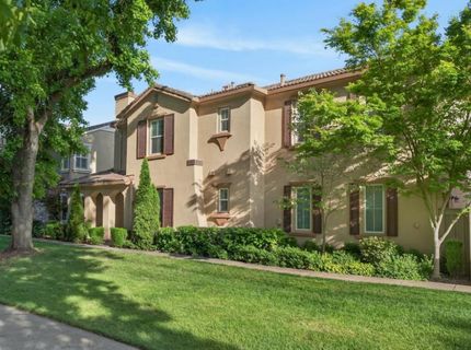 8073 Lido Isle Ln, Sacramento, CA 95831 Photo