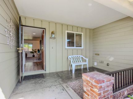 4439 Morpheus Ln, Sacramento, CA 95864 Photo