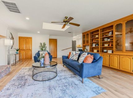 4439 Morpheus Ln, Sacramento, CA 95864 Photo