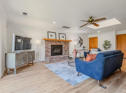 4439 Morpheus Ln, Sacramento, CA 95864 Photo