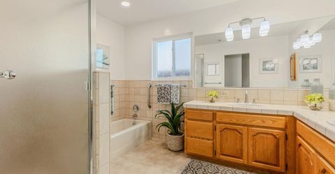 4439 Morpheus Ln, Sacramento, CA 95864 Photo