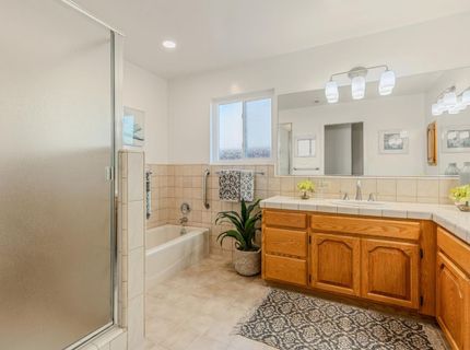 4439 Morpheus Ln, Sacramento, CA 95864 Photo