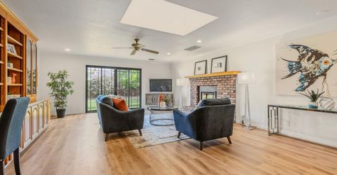 4439 Morpheus Ln, Sacramento, CA 95864 Photo