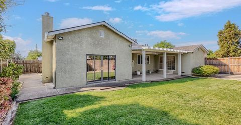 4439 Morpheus Ln, Sacramento, CA 95864 Photo
