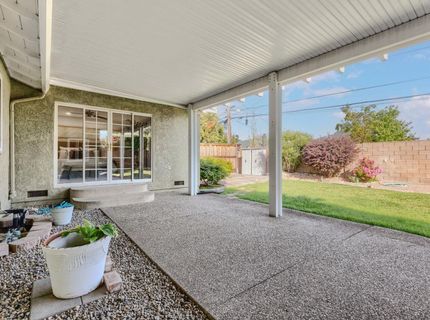 4439 Morpheus Ln, Sacramento, CA 95864 Photo