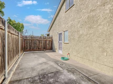 4439 Morpheus Ln, Sacramento, CA 95864 Photo