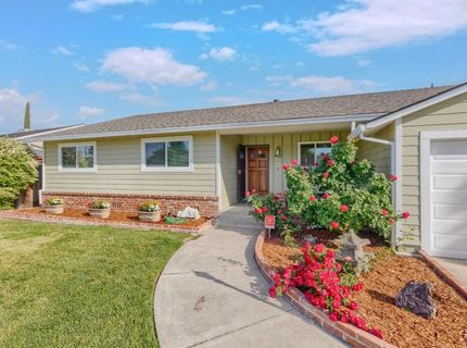 4439 Morpheus Ln, Sacramento, CA 95864 Photo