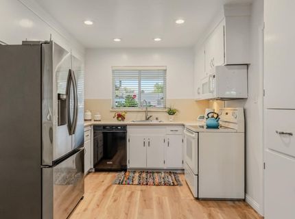 4439 Morpheus Ln, Sacramento, CA 95864 Photo