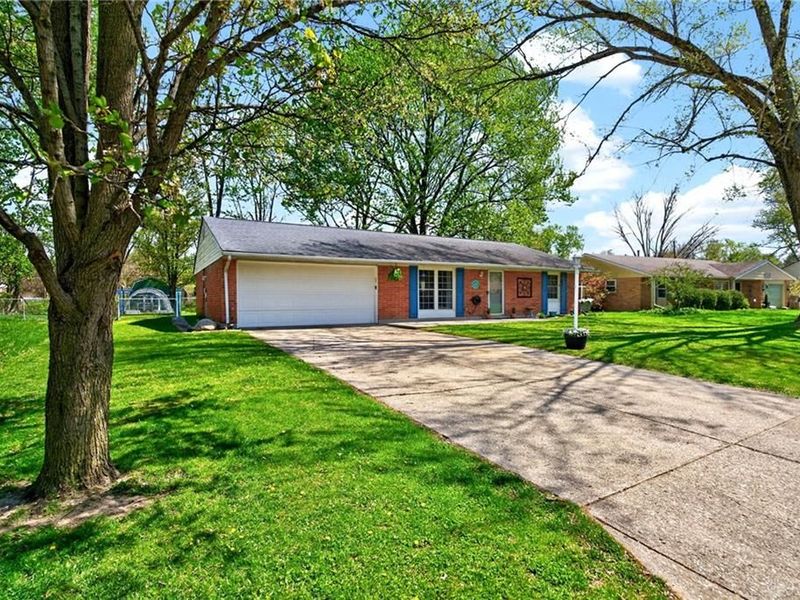 4264 Bellemead Drive, Bellbrook, OH 45305 Photo 2