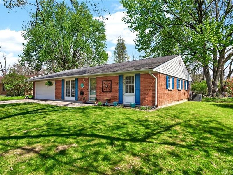 4264 Bellemead Drive, Bellbrook, OH 45305 Photo 4