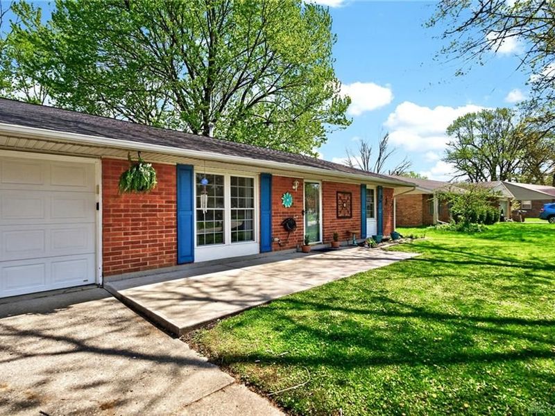 4264 Bellemead Drive, Bellbrook, OH 45305 Photo 5