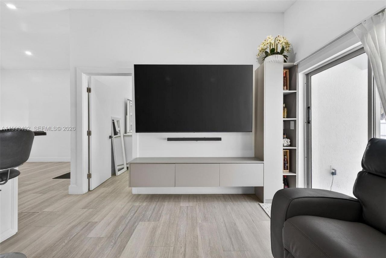 13758 SW 155th Ter, Miami, FL 33177 Photo