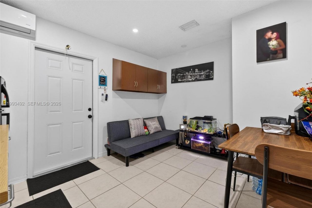 13758 SW 155th Ter, Miami, FL 33177 Photo