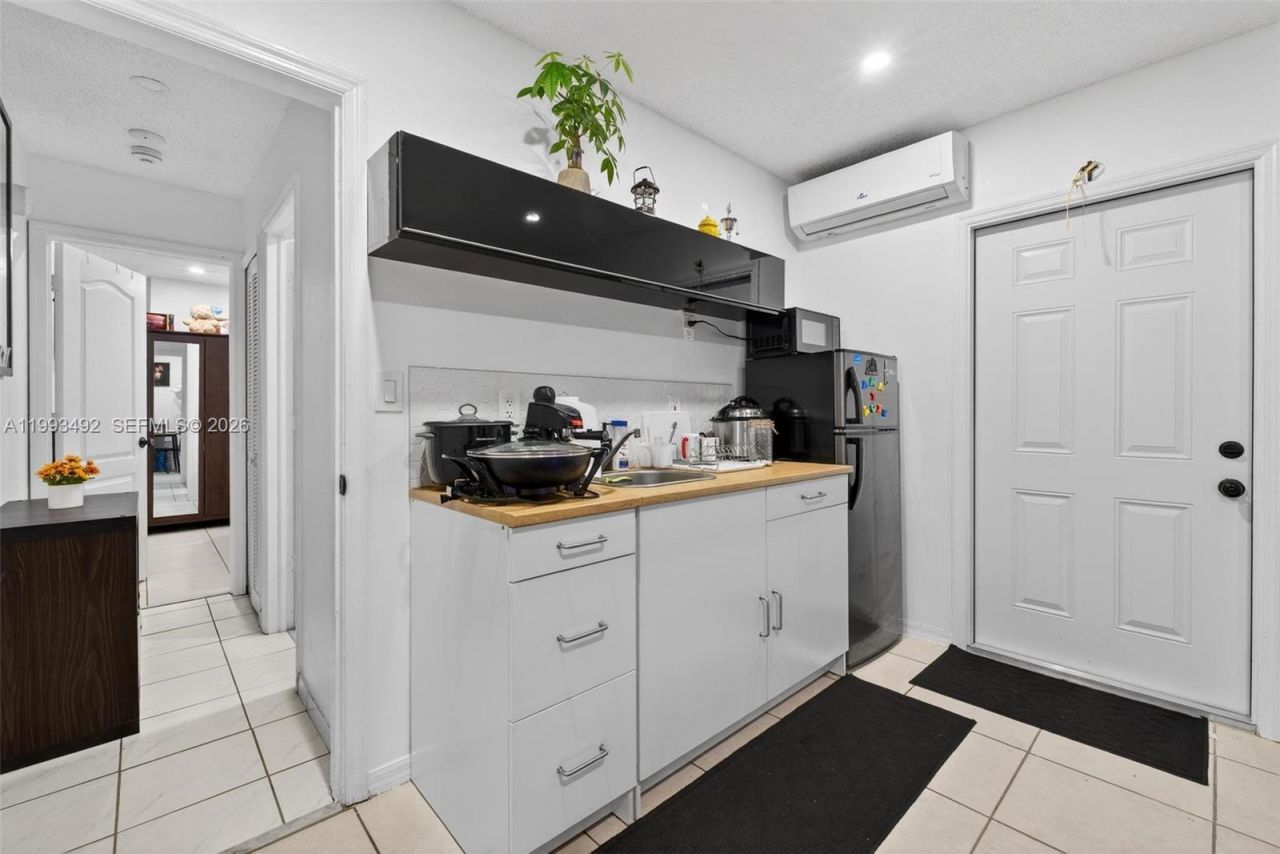 13758 SW 155th Ter, Miami, FL 33177 Photo