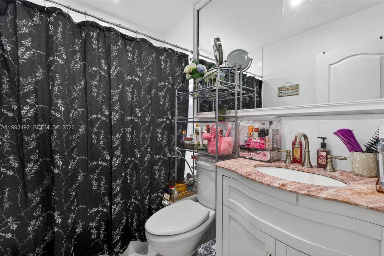 13758 SW 155th Ter, Miami, FL 33177 Photo