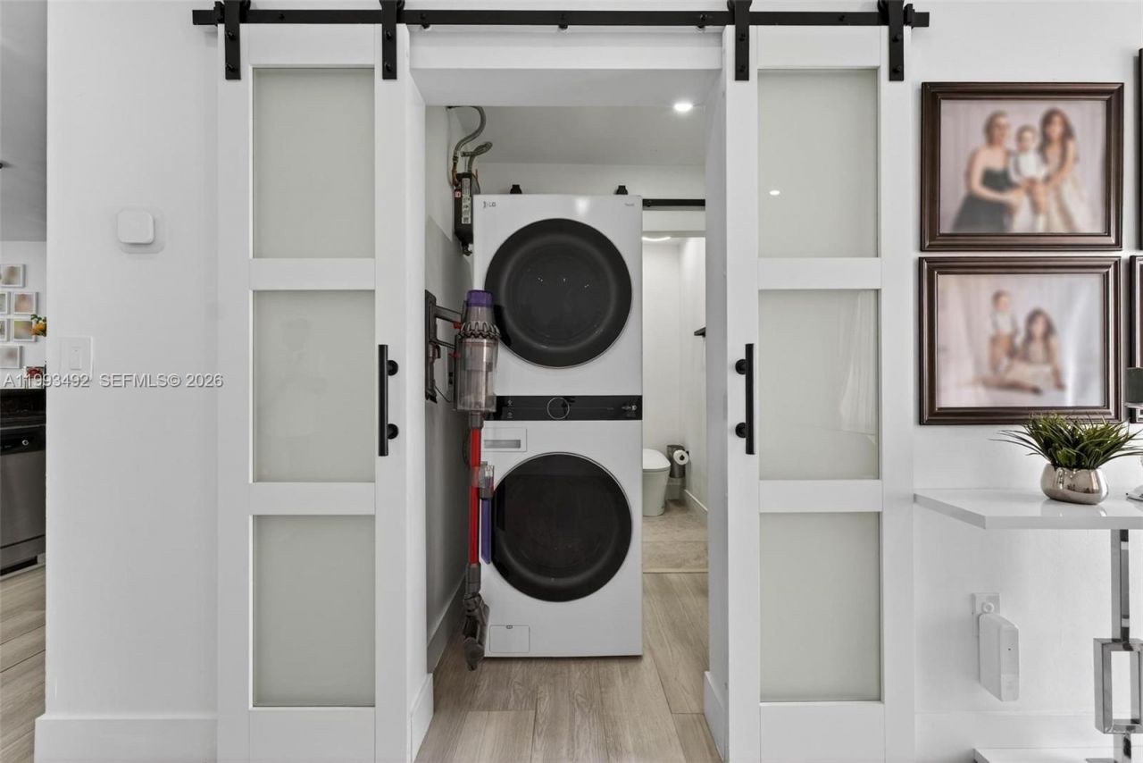 13758 SW 155th Ter, Miami, FL 33177 Photo