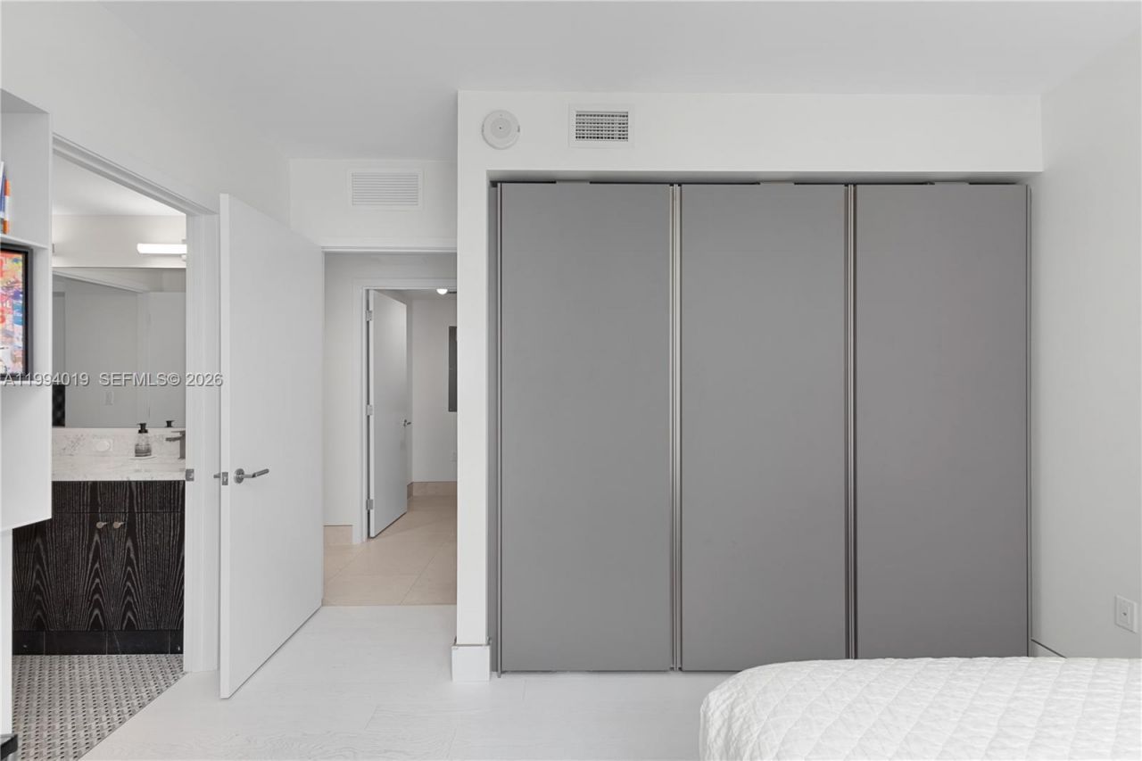 10201 E Bay Harbor Dr, Unit 507, Bay Harbor Islands, FL 33154 Photo