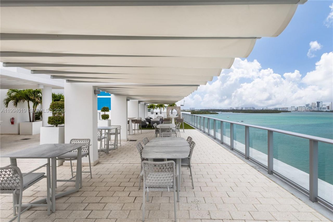 10201 E Bay Harbor Dr, Unit 507, Bay Harbor Islands, FL 33154 Photo