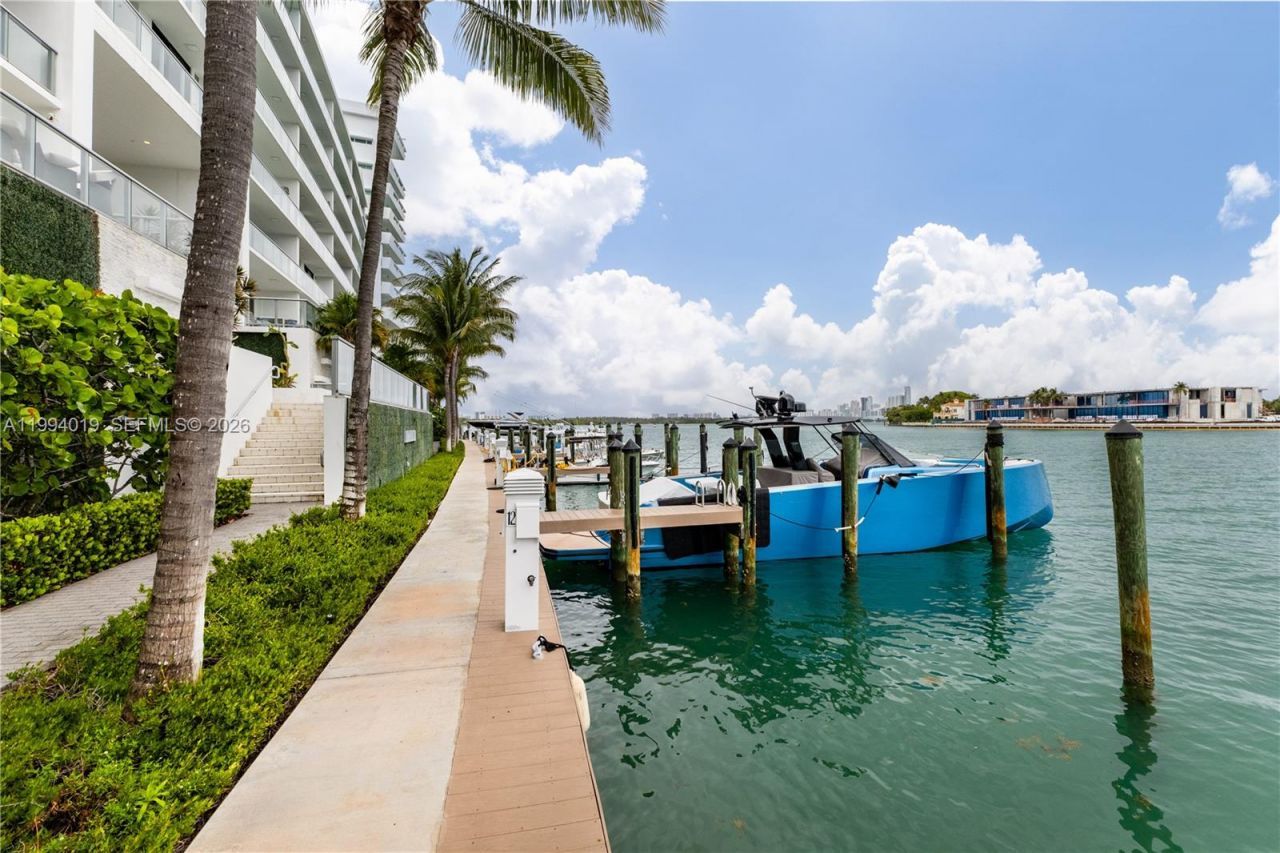 10201 E Bay Harbor Dr, Unit 507, Bay Harbor Islands, FL 33154 Photo