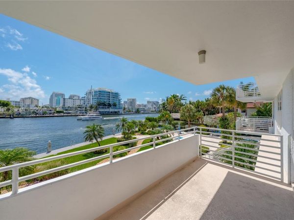 888 Intracoastal Dr, Unit 2B, Fort Lauderdale, FL 33304