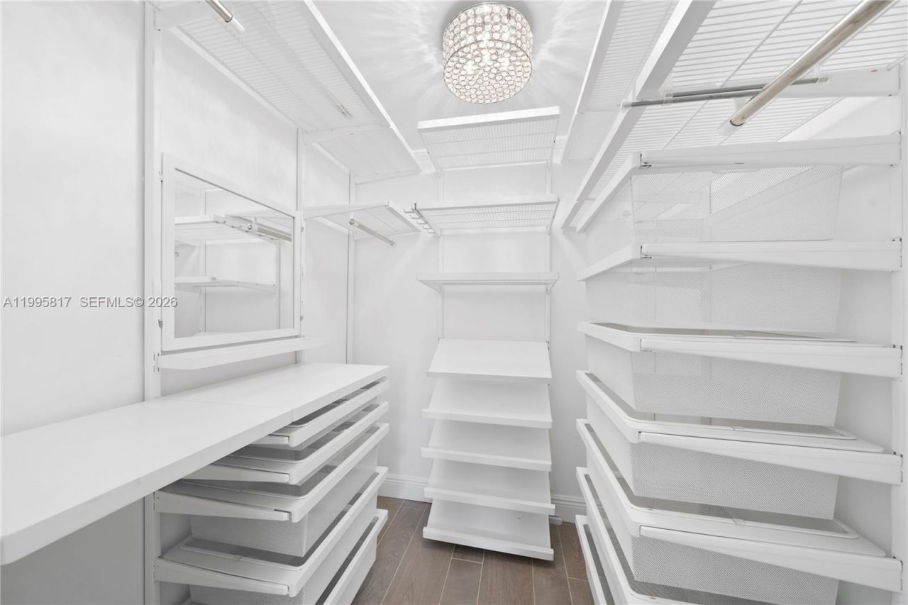 888 Intracoastal Dr, Unit 2B, Fort Lauderdale, FL 33304 Photo