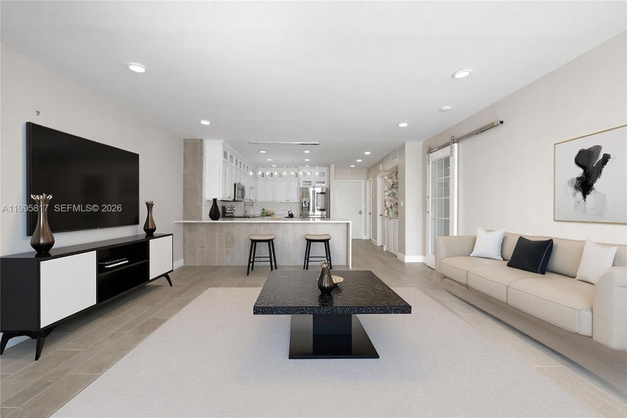 888 Intracoastal Dr, Unit 2B, Fort Lauderdale, FL 33304 Photo