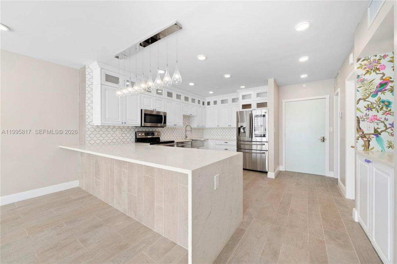 888 Intracoastal Dr, Unit 2B, Fort Lauderdale, FL 33304 Photo