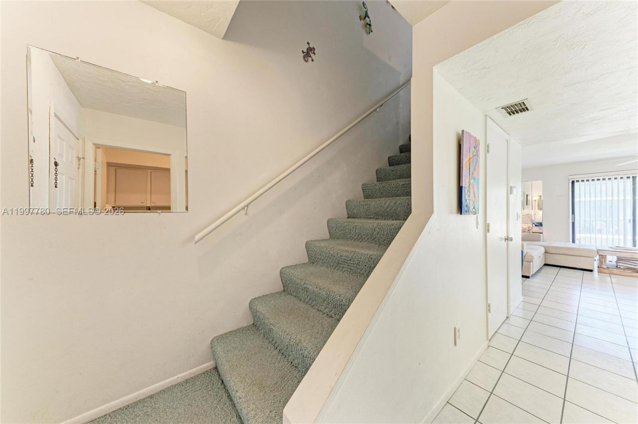 3400 6th Ave, Unit 6, Bradenton, FL 34217 Photo