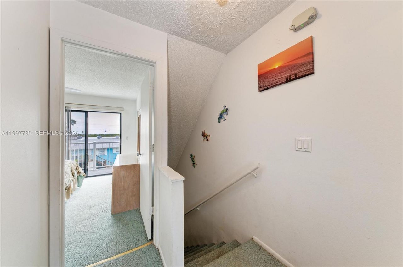 3400 6th Ave , Unit 6, Bradenton Beach, FL 34217 Photo