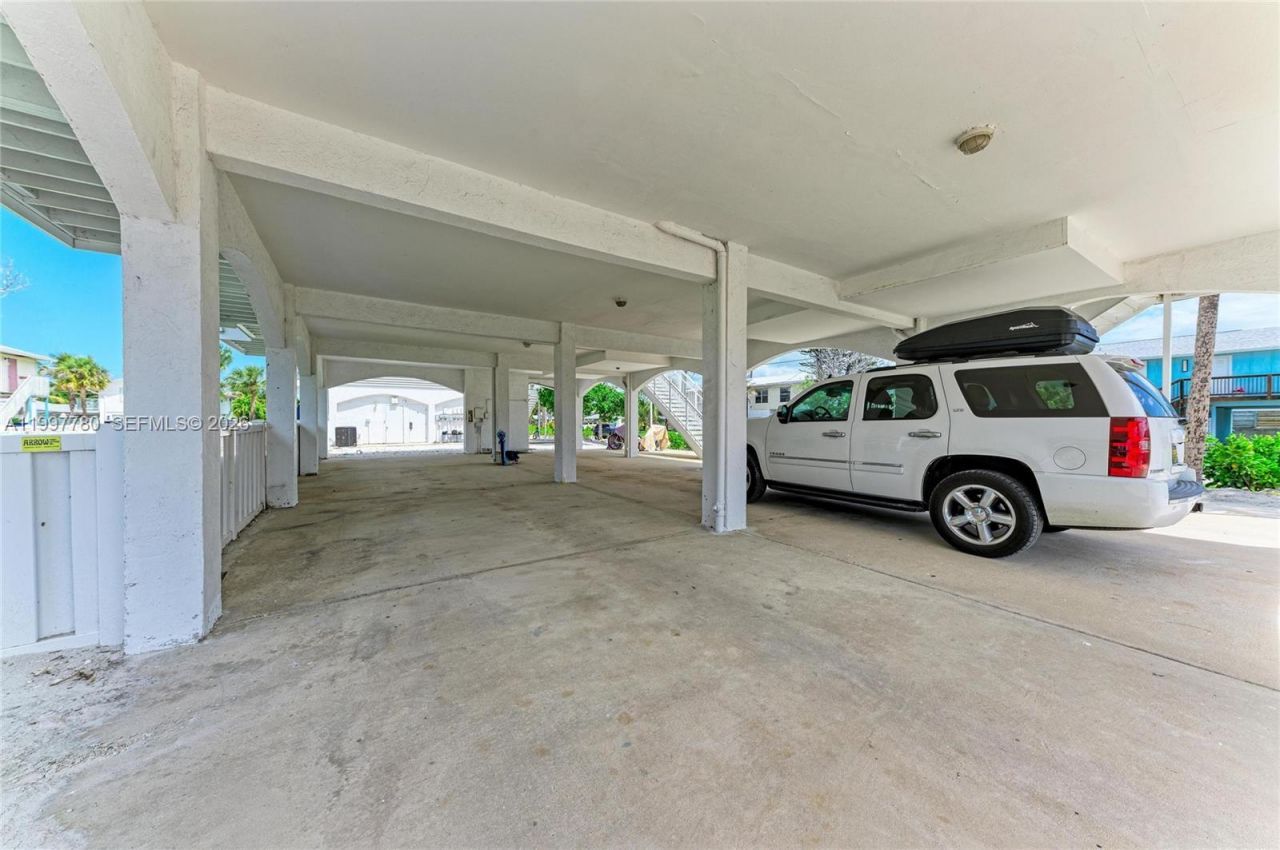 3400 6th Ave , Unit 6, Bradenton Beach, FL 34217 Photo