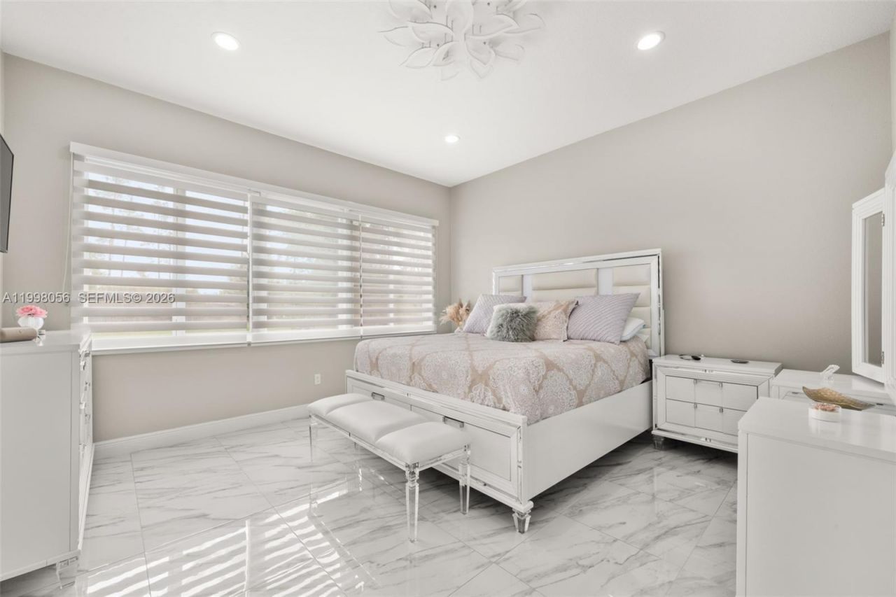 2009 Flower , Sebring, FL 33875 Photo