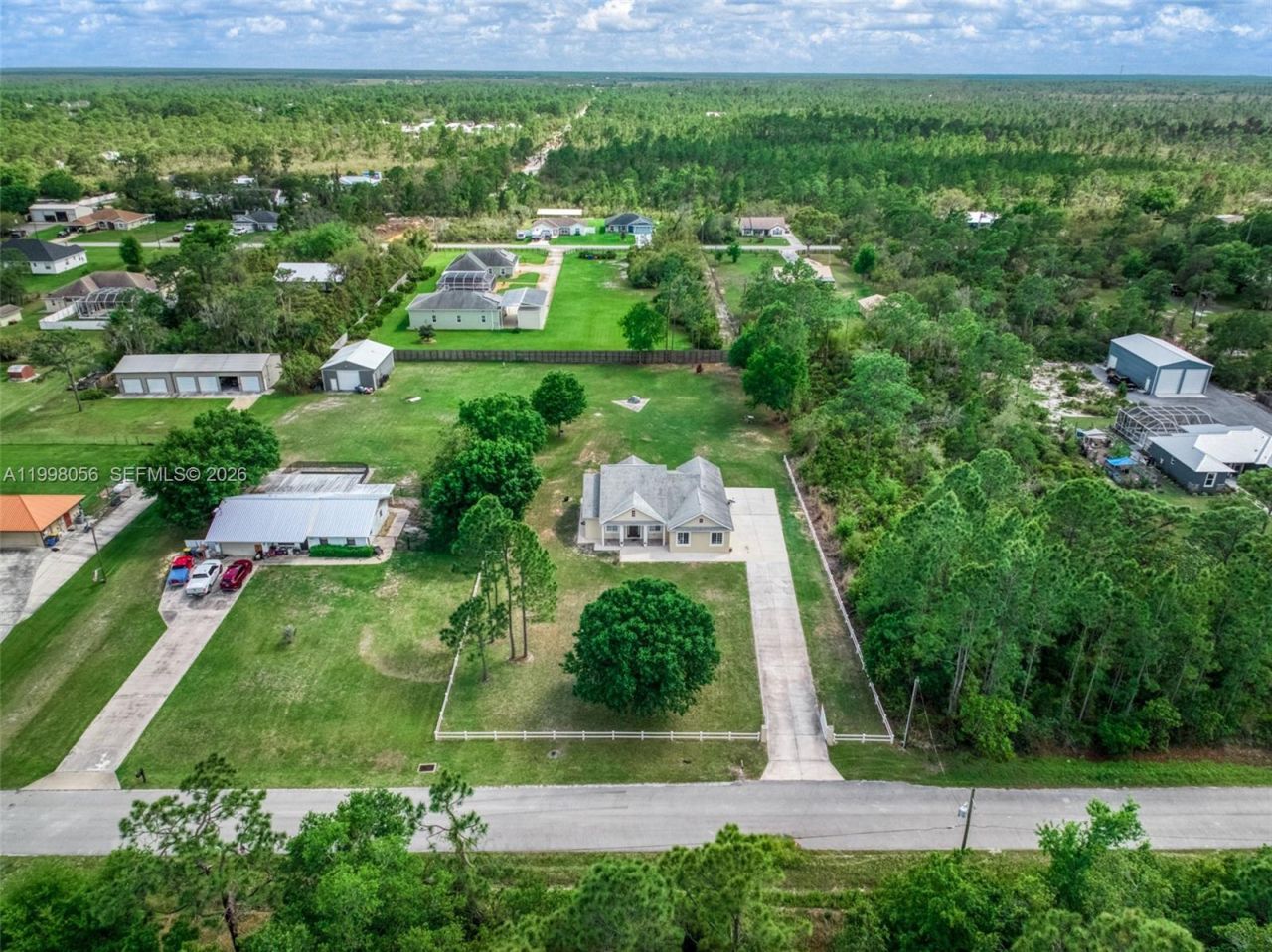 2009 Flower , Sebring, FL 33875 Photo