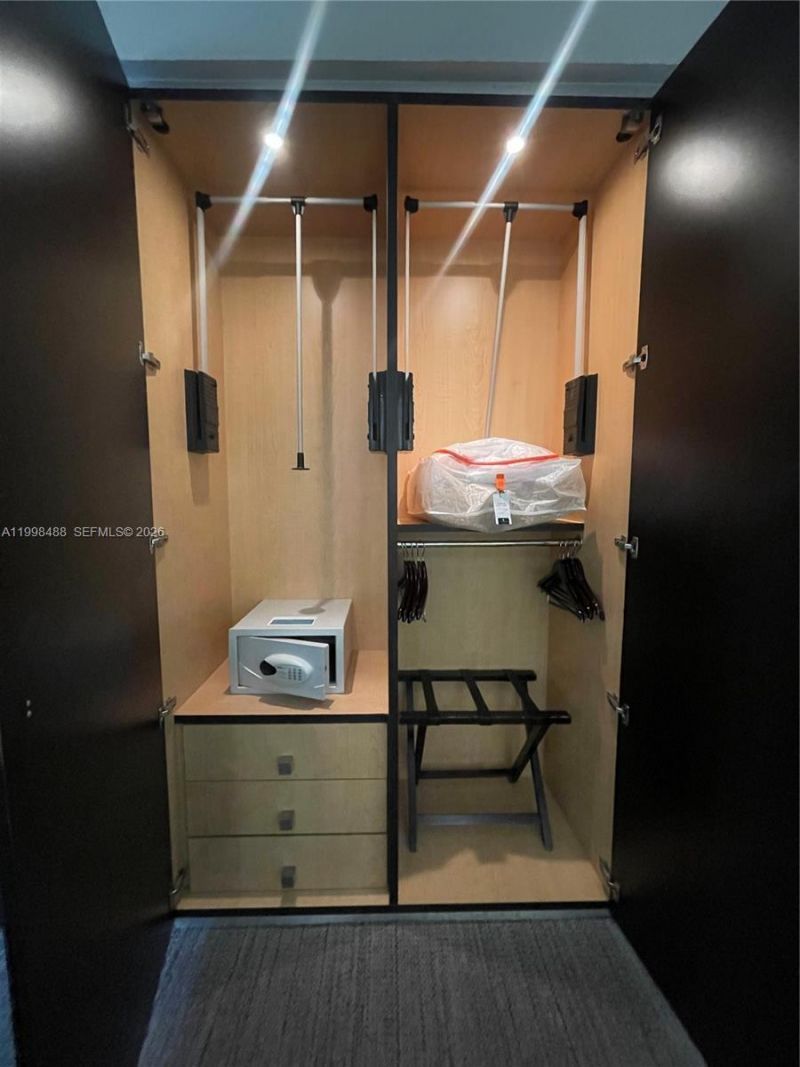 5300 NW 87th Ave , Unit 1103, Doral, FL 33178 Photo