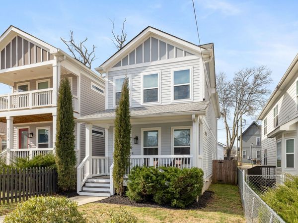 2127B 14th Ave N, Nashville, TN 37208