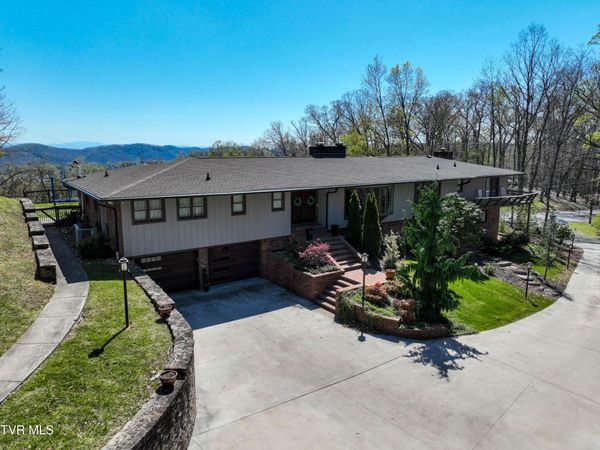117 Skyline Drive, Bristol, TN 37620