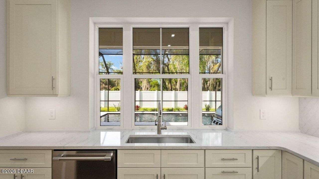 825 Pheasant Run Court, Port Orange, FL 32127 Photo