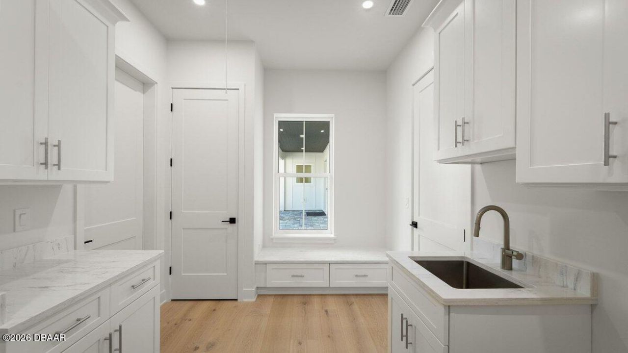 825 Pheasant Run Court, Port Orange, FL 32127 Photo