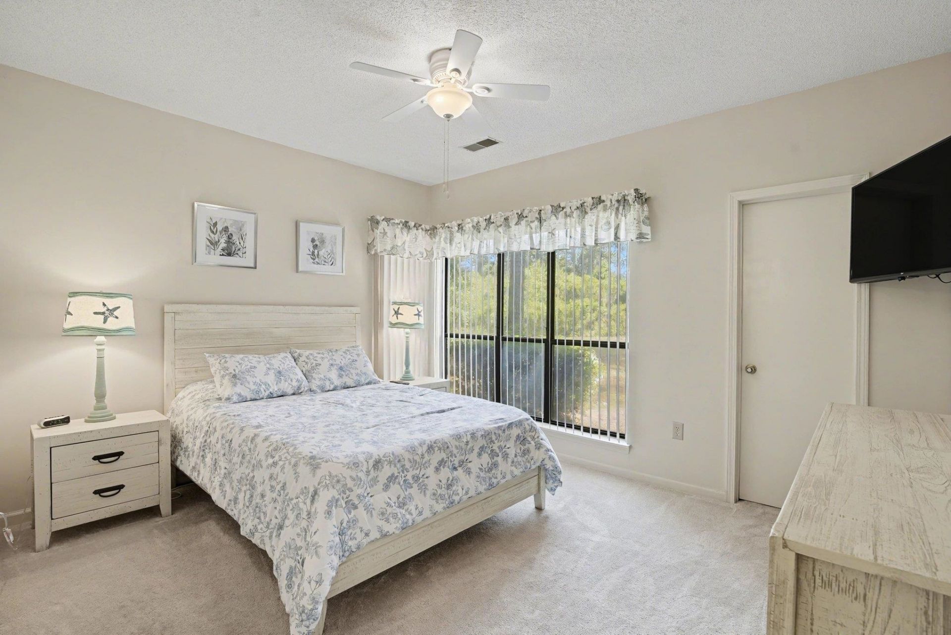 601 Indian Wells Ct. Photo 12