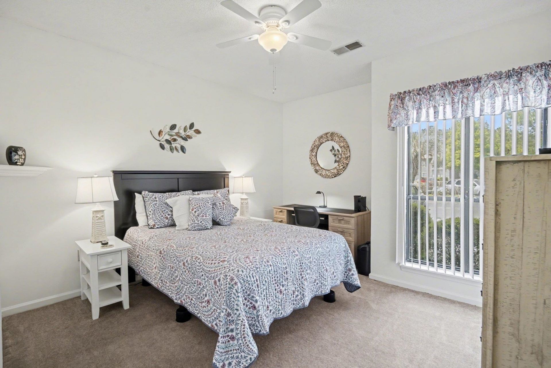 601 Indian Wells Ct. Photo 16