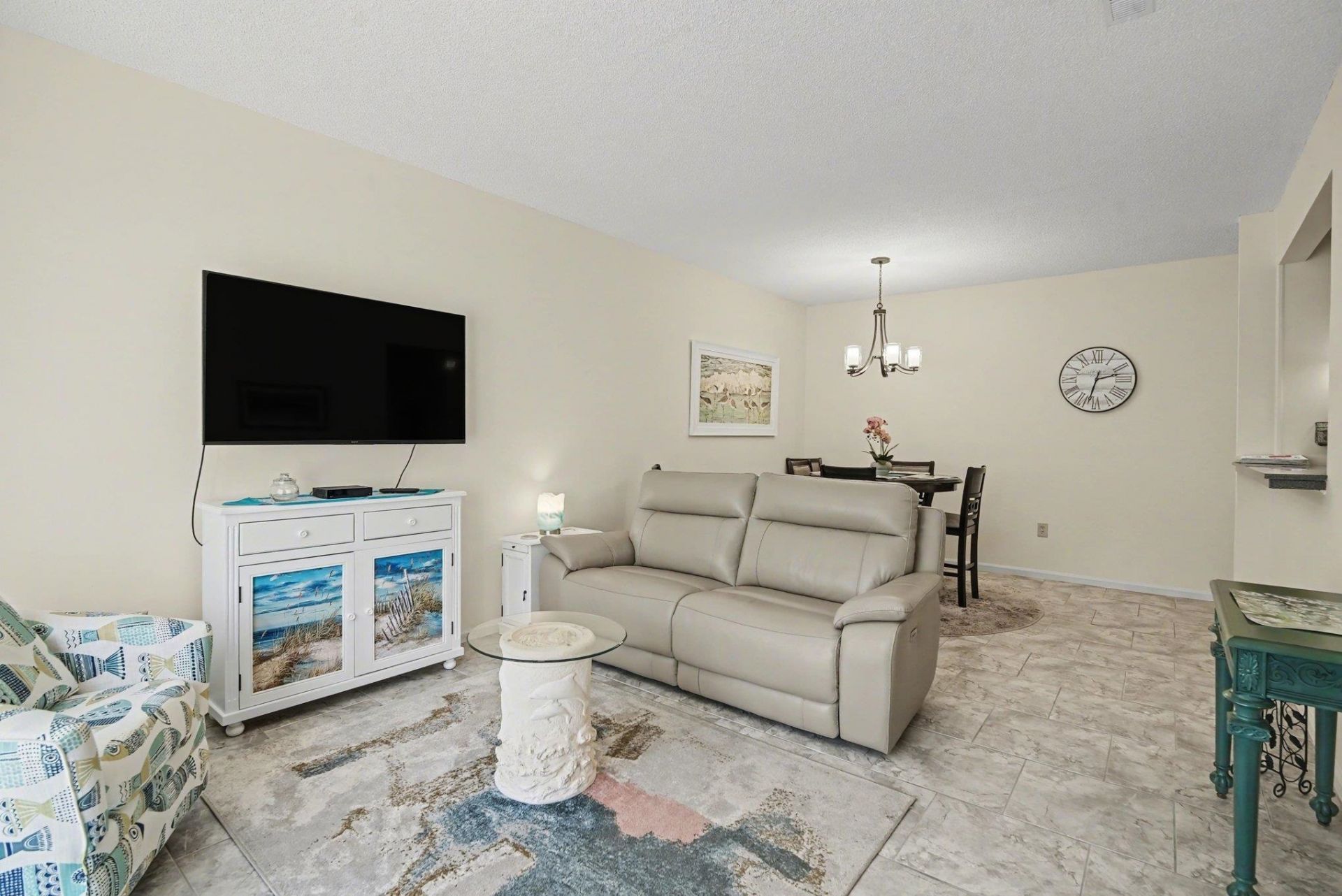 601 Indian Wells Ct. Photo 5