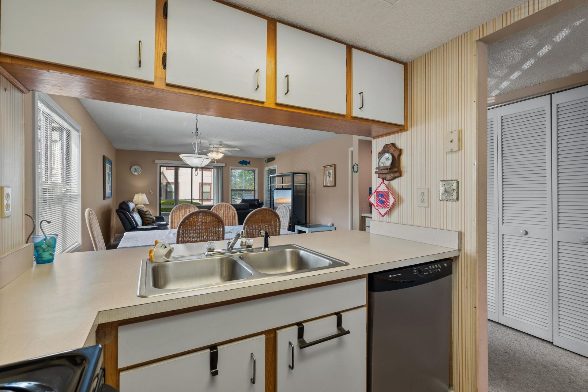 501 Maison Dr. Photo 13